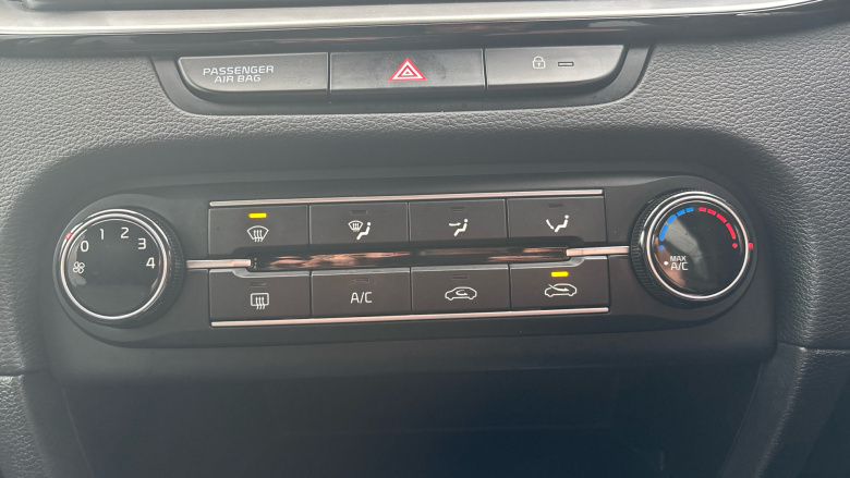 Kia Xceed 1.0T GDi ISG Connect 5dr Petrol Hatchback